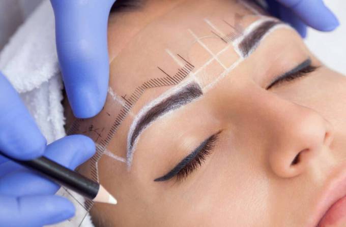 The Eyebrow Hair Transplant Process: Step-by-Step